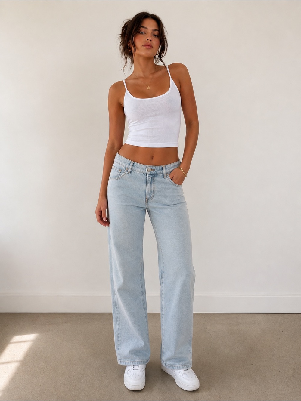 Casey Low Rise Baggy Jeans Size 24 Light Wash Wide Leg Y2K Skater denim